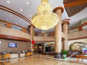 Fenghuangcheng Hotel - Image 3