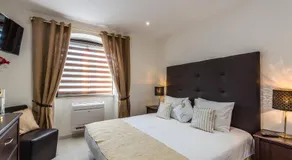 Suites By The River - Image 5