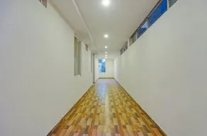 Hotel Ivory Towers - Image 4