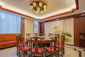 Chuyuan Mountain Villa Hotel - Image 3
