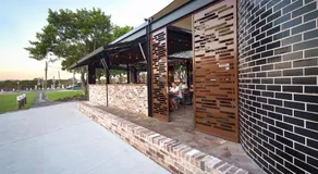 Bayview Hotel Woy Woy - Image 4