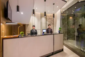 Home Inn Plus Shanghai Zhongshan Park Jiangsu Road Metro Station - Image 4