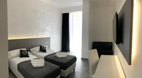 Sesto Senso Home - Image 2