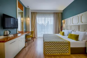 Side Crown Palace Ultra All Inclusive - Image 2