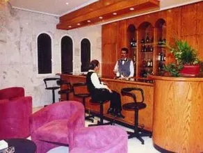 Marbella Hotel - Image 2