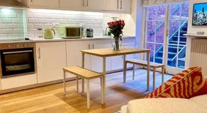 Gorgeous Grade II Listed Georgian House - Leafy Square Views - Central London - Image 3