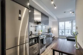 INFIVILLA Suites Eaton Center - Image 3