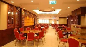 Grand Harbour Hotel - Image 4