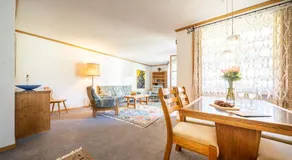 7202 Zweckmaessig eingerichteten Wohnung mit gedecktem Balkon - Image 2