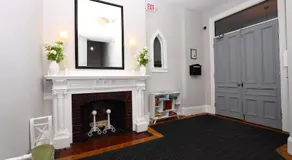 Cozy Studio on Newbury Street, #1 - Image 5