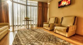 SV Hotel, Restaurant & Airport Parking - Image 3