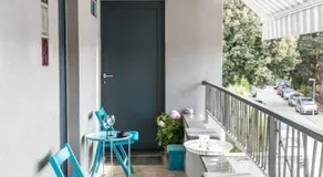 Sleeps 8 Pet friendly Garden & Roof Terrace - Image 5