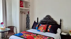 Hotel Catalina - Image 2