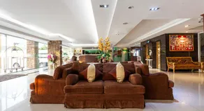 The Airport Greenery Hotel - Image 2