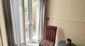 106 Brynmill - Room 3 - Image 4