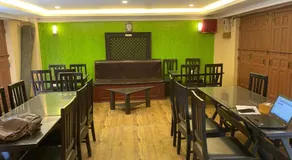Hotel Malla Inn - Image 2