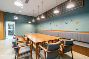 Rezen Select Hotel Chengdu Chunxi Road Taikoo Li - Image 4