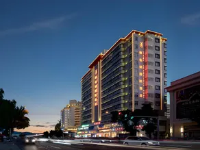Vienna International Hotel Hainan Sanya Dadonghai - Image 4