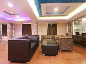 OYO Flagship 29569 Hotel Bodhraj Inn - Image 3