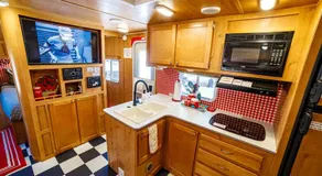 Darling Daisy Retro RV Adventure - Image 5