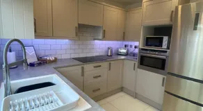 3 Bedroom House - Image 4