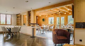 Les 9 Névés, Restaurant & Chambres d'hôtes - Image 2