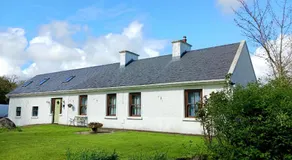 Rural retreat near Knock - Image 5