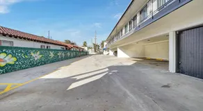 Casablanca Inn - Image 3