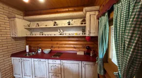 Jazvenik Hill House - Image 3