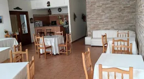 Hotel Grove - Image 2