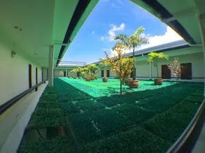 Cindy Kelly Hotel - Image 2