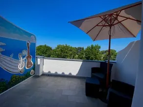 Capri Melody - Image 5