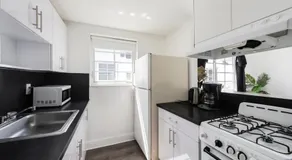 Alton Apts By At Mine Hospitality - Image 5