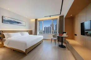 Luoyang Huajing Yinhe Hotel - Image 2
