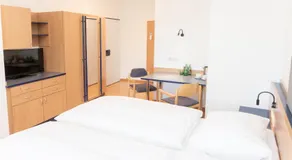 JUFA Hotel Garni Stubenberg am See - Image 2