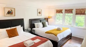 Evergreen House - Image 4
