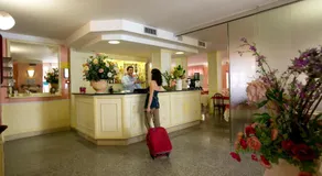 Hotel Le Soleil - Image 4