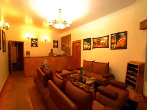Clifftop Club - Image 4