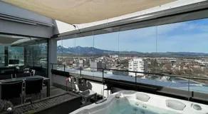 Switzerland Suite im 12. Stock - Image 2