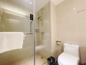 City Comfort Inn Wuzhou High-speed Railway Station Canghai Lake Park - Image 4