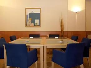 Hotel Sauce - Image 5
