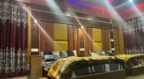 Hotel Apex - Image 2