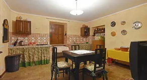 Familienorientiertes Chalet mit Grill | Bergblick - Image 2