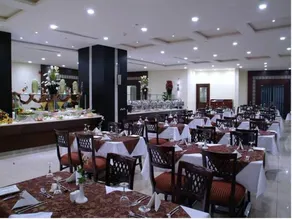 DORRAR ALEIMAN ROYAL HOTEL - Image 4