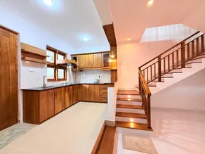 The Residence Retreat - Image 3