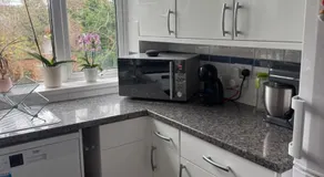 Rooms in 3 bed house in Colchester with parking - Image 4