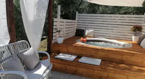 Borgo Degli Ulivi Rooms - Image 3