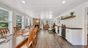 Scenic Point - Private Lakefront Home w/ Dock, Fire pit, outside shower & Hot tub - Image 2