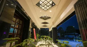 AR Plaza - Image 3