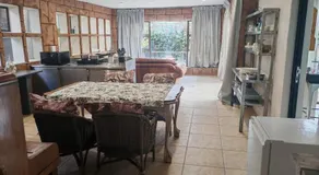 House Olive - Image 4